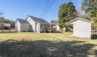 11 Magnolia St, Aragon, GA 30104