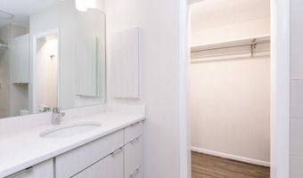7 HAMILL Rd 7C, Baltimore, MD 21210
