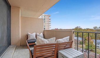 4141 N HENDERSON Rd 702, Arlington, VA 22203