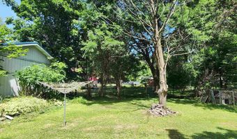 716 Woodworth Ave, Alma, MI 48801
