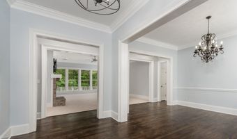 124 Westchester Dr, Macon, GA 31210