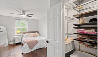 4416 34TH St S A2, Arlington, VA 22206