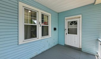 23 Maple Dr, Amityville, NY 11701