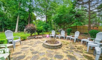 3101 Chelsea Ln, Acworth, GA 30102