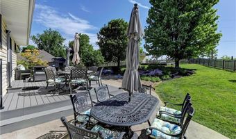 17700 157th St, Basehor, KS 66007