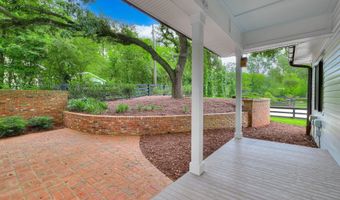 574 Newberry St SW, Aiken, SC 29801