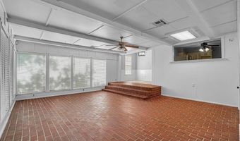1016 E Cypress St, Altus, OK 73521