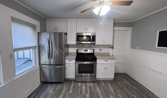 564 Midland St, Bridgeport, CT 06605