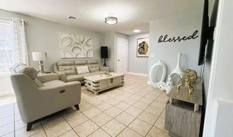 18 Calef St 1, Cranston, RI 02920