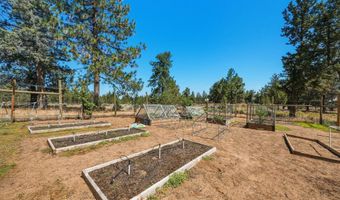 67422 Trout Ln, Bend, OR 97703