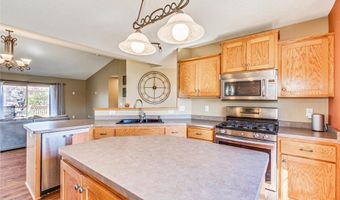 15312 Linnet St NW, Andover, MN 55304