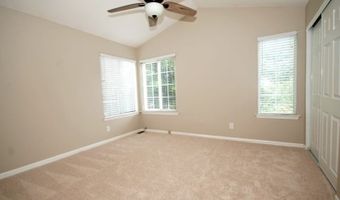 25 Stevens Ct, Bedminster, NJ 07921