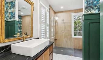 816 LEBEAU St, Arabi, LA 70032