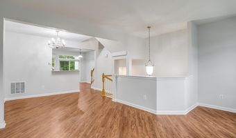 41758 CYNTHIA Ter, Aldie, VA 20105