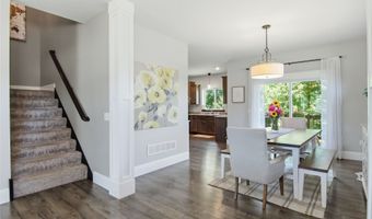 2292 Saint Andrews Dr, Altoona, WI 54720