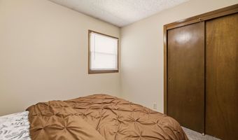 4109 N Danbury St, Bel Aire, KS 67220