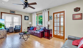 64 Hamilton St, Amityville, NY 11701
