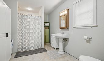 91 Kay Ln, Anderson, MO 64831