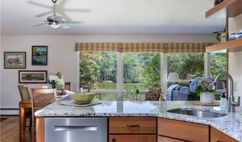 11 Guzeika Rd, North Kingstown, RI 02852