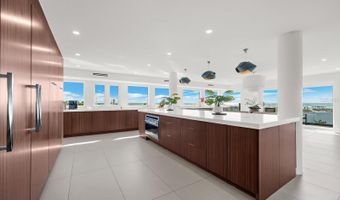 811 N SHORE Dr, Anna Maria, FL 34216