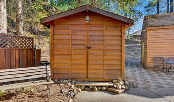 6482 Grant St, Bonners Ferry, ID 83805