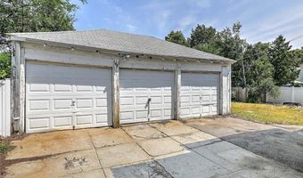 59 Colonial Ave, Cranston, RI 02910