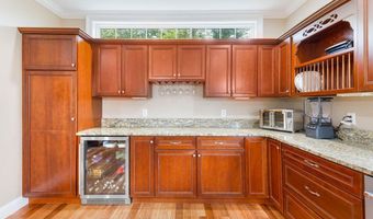 22 Harvest Hill Ln 4, Auburn, ME 04210