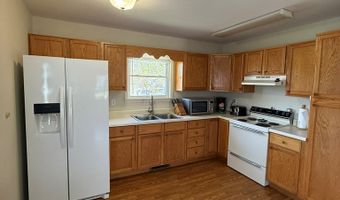 15 5th St, Andrews, NC 28901