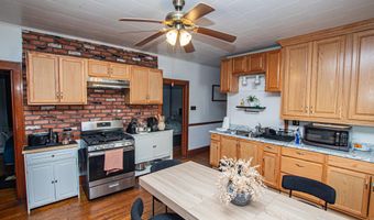 225 Church St, Amsterdam, NY 12010