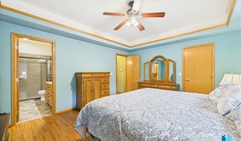 605 S Palmer Dr, Brandon, SD 57005