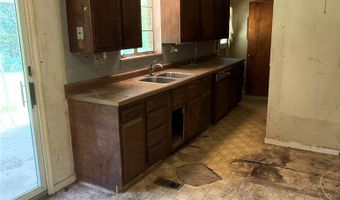 3641 Green Garden Rd, Aliquippa, PA 15001