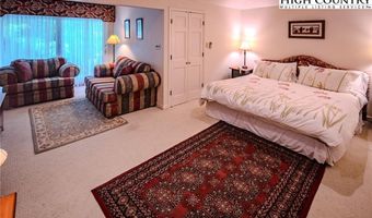 4584 4582 NC Highway 194 S, Banner Elk, NC 28604