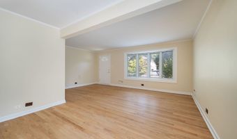 534 S Dryden Pl, Arlington Heights, IL 60005