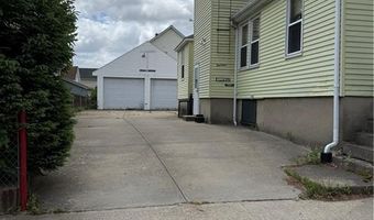 14 Park St, Central Falls, RI 02863