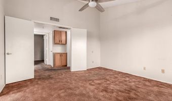 1729 W BROOKS St, Chandler, AZ 85224