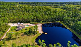 176 Jule St, Apalachicola, FL 32320