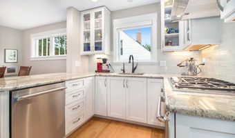 1138 S 7th St, Ann Arbor, MI 48103