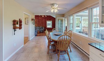 54 Flax Hill Rd, Brookfield, CT 06804