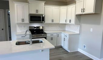 301 WYNLAKE Dr, Alabaster, AL 35007