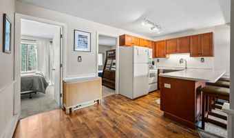 46 Linderhof Golf Course Rd D5, Bartlett, NH 03838