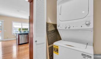 1713 Main St 203, Belmar, NJ 07719