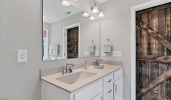 138 Warren Lake Rd, Aberdeen, NC 28315