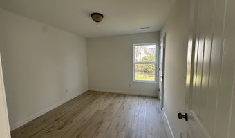 8110 5th St, Boiling Springs, SC 29316