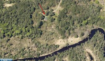 8854 River Dr, Angora, MN 55703