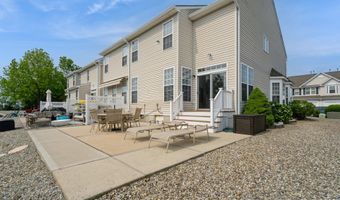 4 Osprey Ln, Bayville, NJ 08721