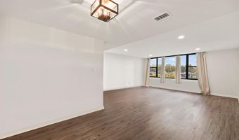 4600 DUKE St 723, Alexandria, VA 22304