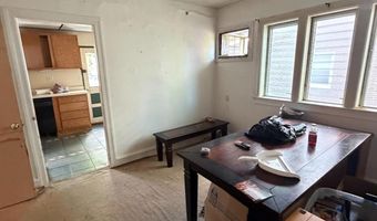 105 S OAK Ave, Aldan, PA 19018