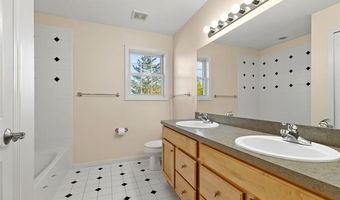 1444 Bicentennial Pkwy, Ann Arbor, MI 48108