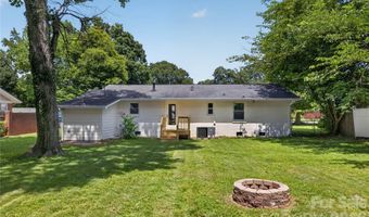 3826 Sudbury Rd, Charlotte, NC 28205