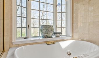 535 Rollingrock Ln, Anderson Twp., OH 45255